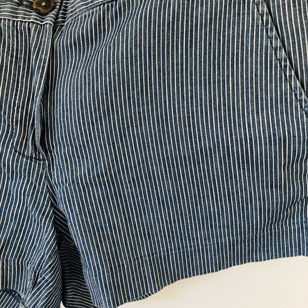 Gap Blue Stripe Shorts 4 - Picture 2 of 4